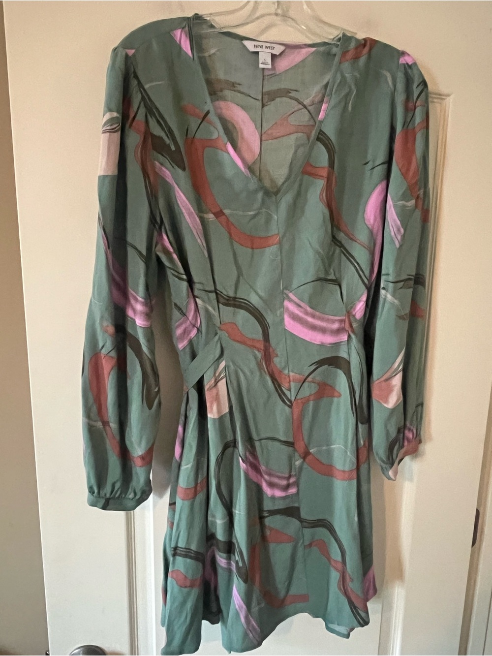Nine West Green Abstract Print V-Neck Rayon Long Sleeve Dress Women’s Size L